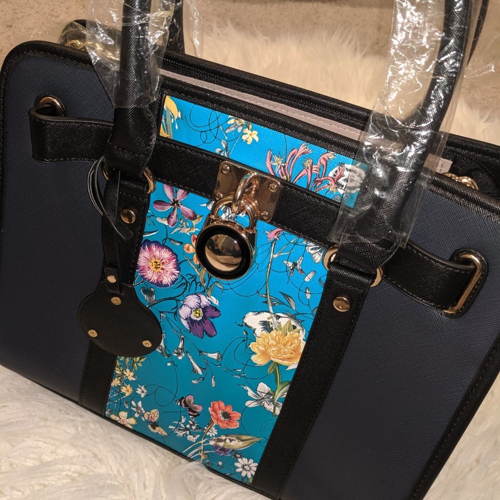 Dasein Black Blue Flowers Purse